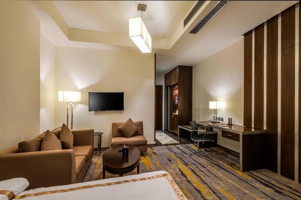 Sulaf Luxury Hotel image 8